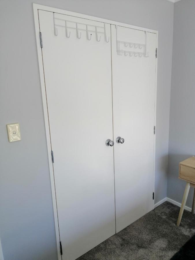Double Room With Shared Bathroom Auckland Exterior photo